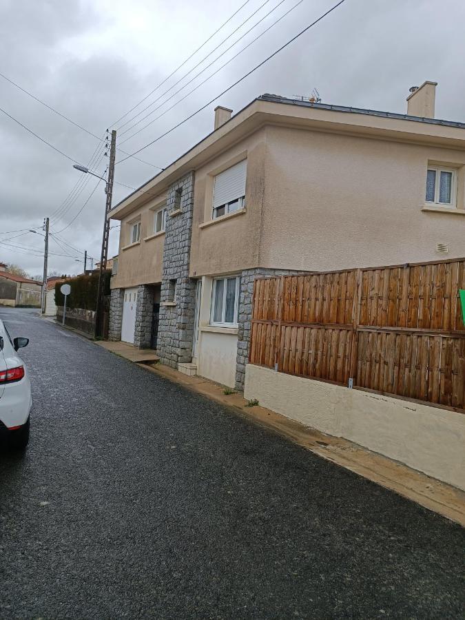 Chambre Privative A St Remy En Mauges La Chaussaire Εξωτερικό φωτογραφία
